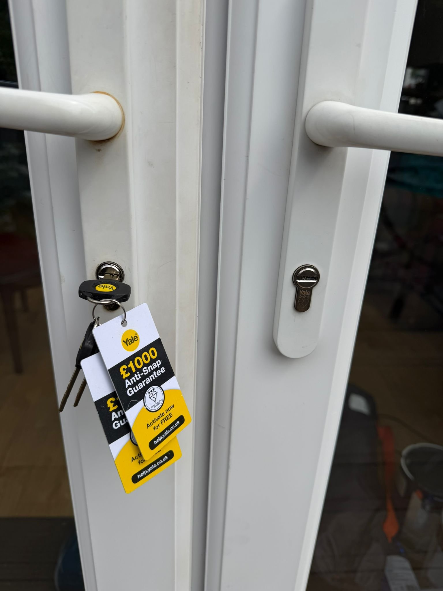 Key Cost Factors for Anti-Snap Lock Fitting in Leeds